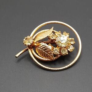 Vintage Floral Bouquet Gold Tone Clear Sparkling Rhinestones Brooch - 1 3/4 Inch